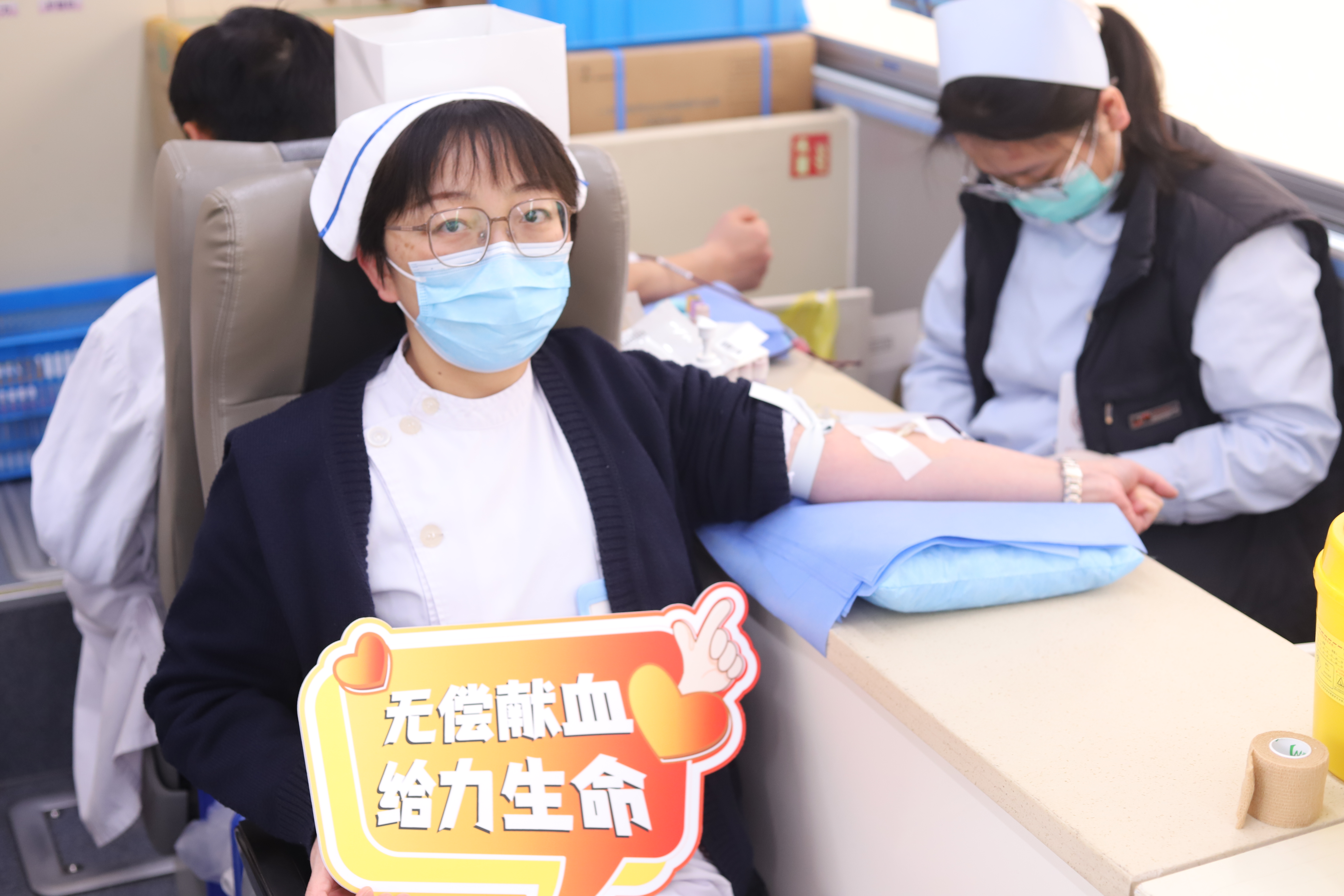 我院职工无偿献血活动暖心落幕