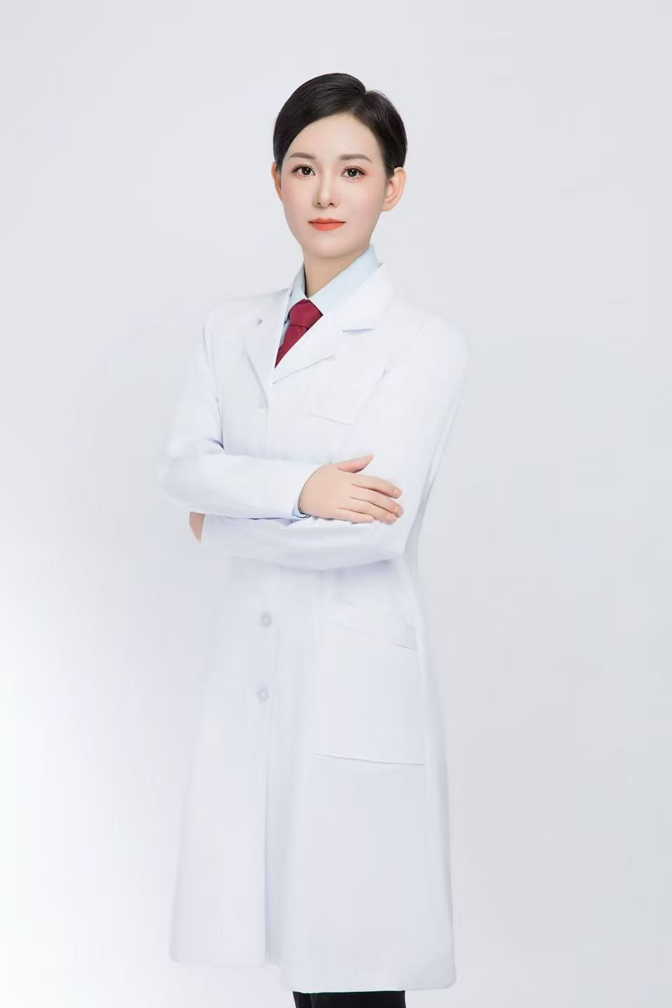 潘航